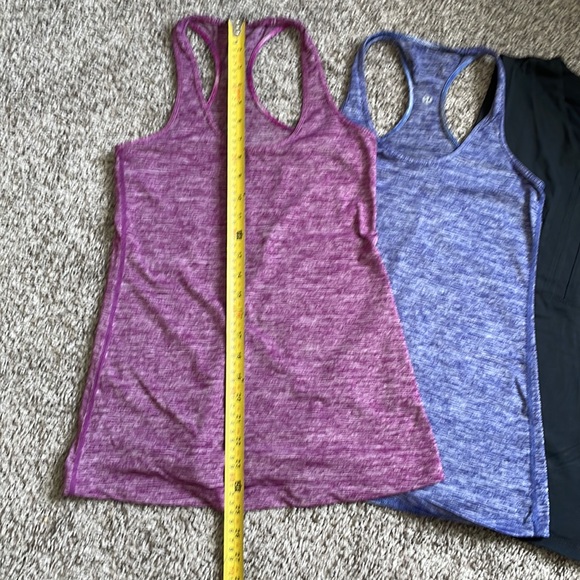 Lululemon tank top lot - Picture 3 of 5